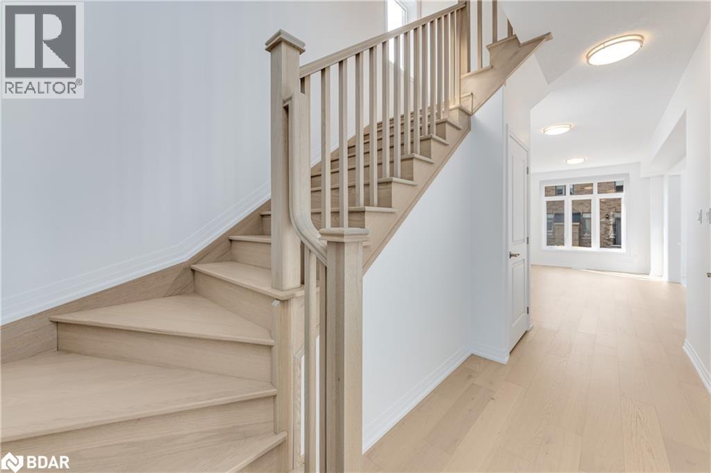 Photo 5 of 58 Sagewood Avenue, Barrie ON
