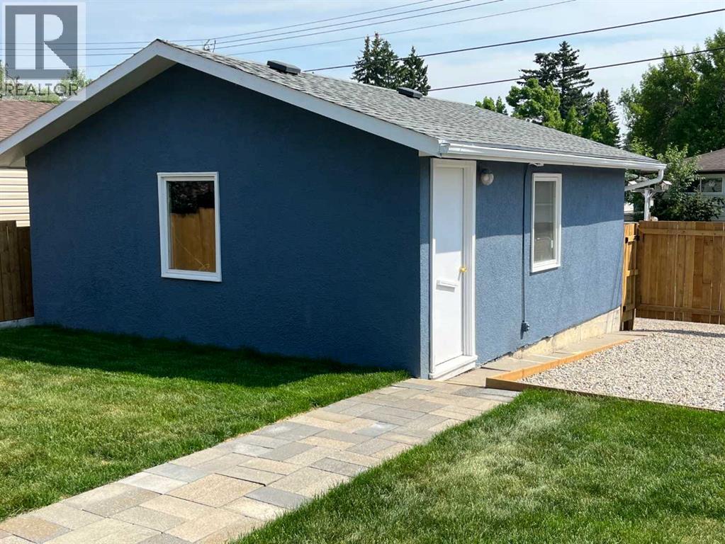 Photo 33 of 71 Fyffe Road Se, Calgary AB