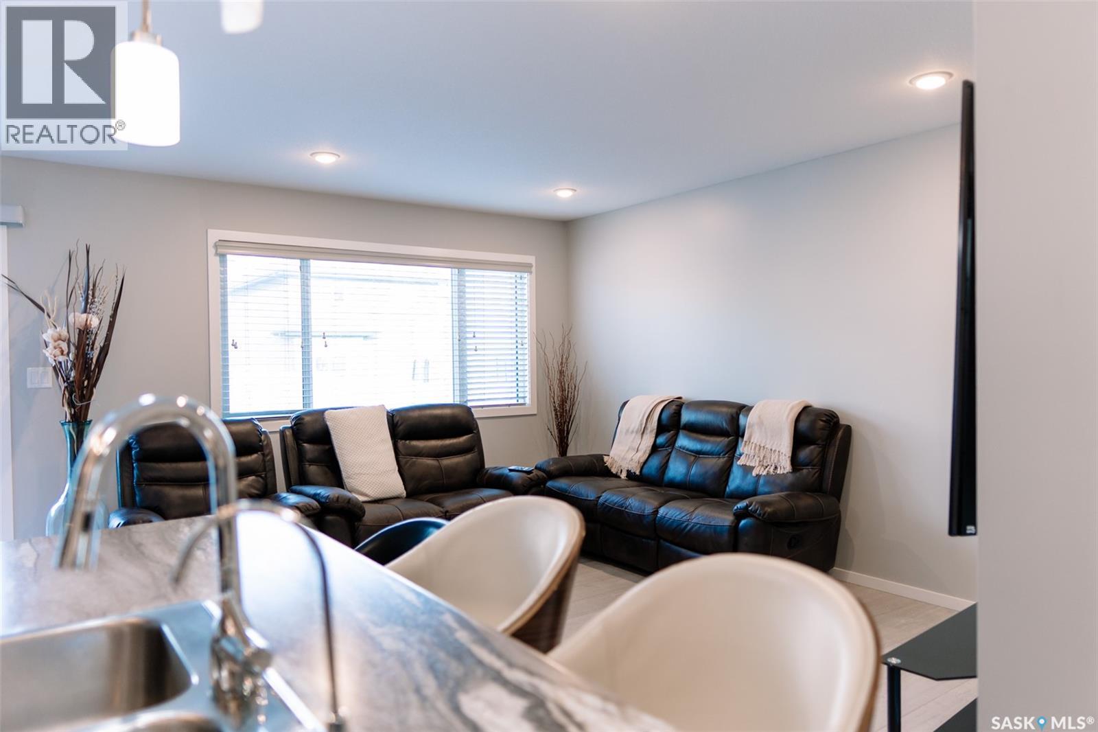 Photo 6 of 3307 Green Sandcherry Street, Regina SK