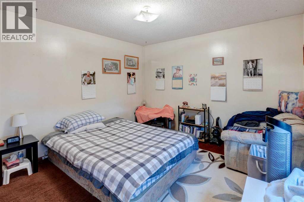 Single Family House for Sale in   Whitnel Court NE Whitehorn Calgary 