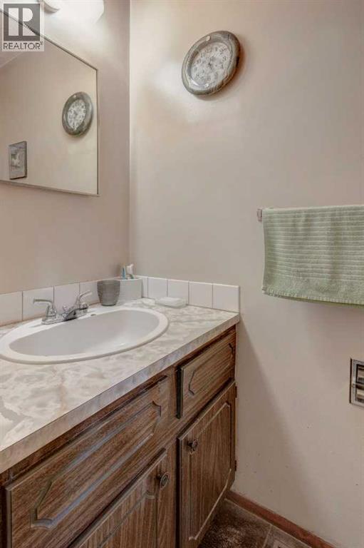 Single Family House for Sale in   Whitnel Court NE Whitehorn Calgary 