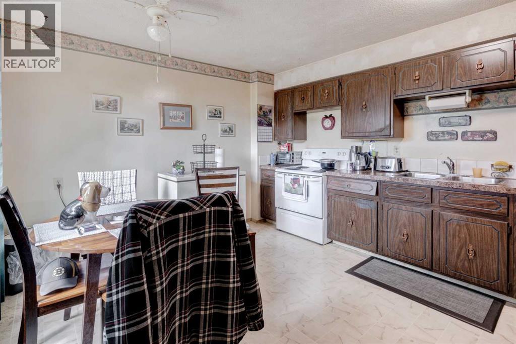 Single Family House for Sale in   Whitnel Court NE Whitehorn Calgary 
