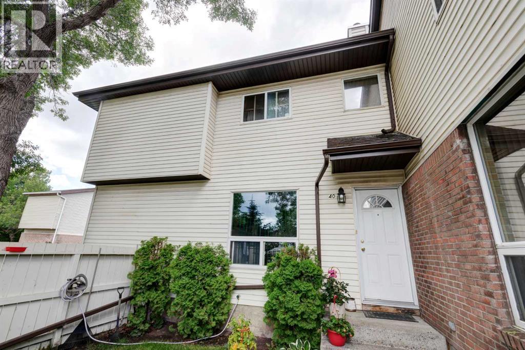 Single Family House for Sale in   Whitnel Court NE Whitehorn Calgary 