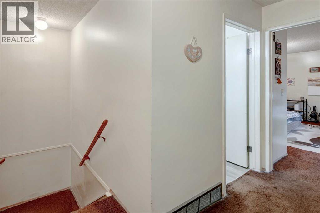 Single Family House for Sale in   Whitnel Court NE Whitehorn Calgary 