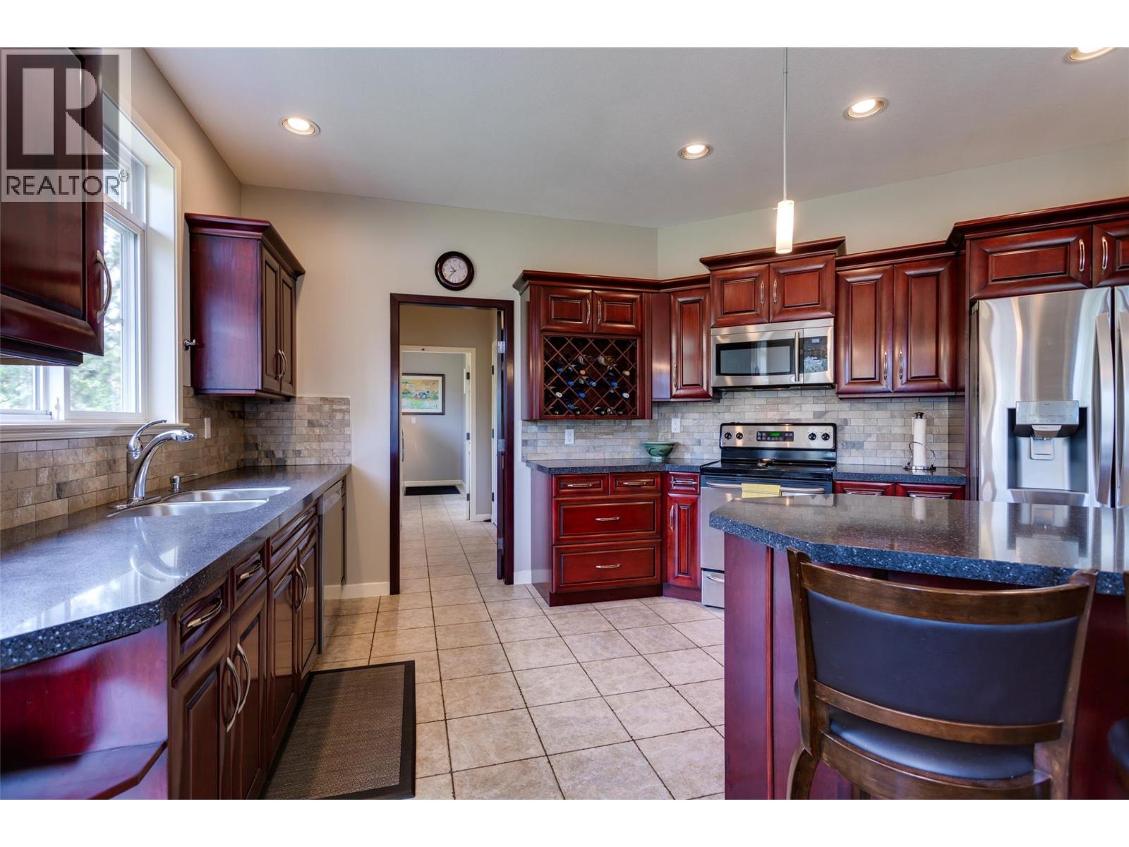 2233 Helgason Drive, West Kelowna