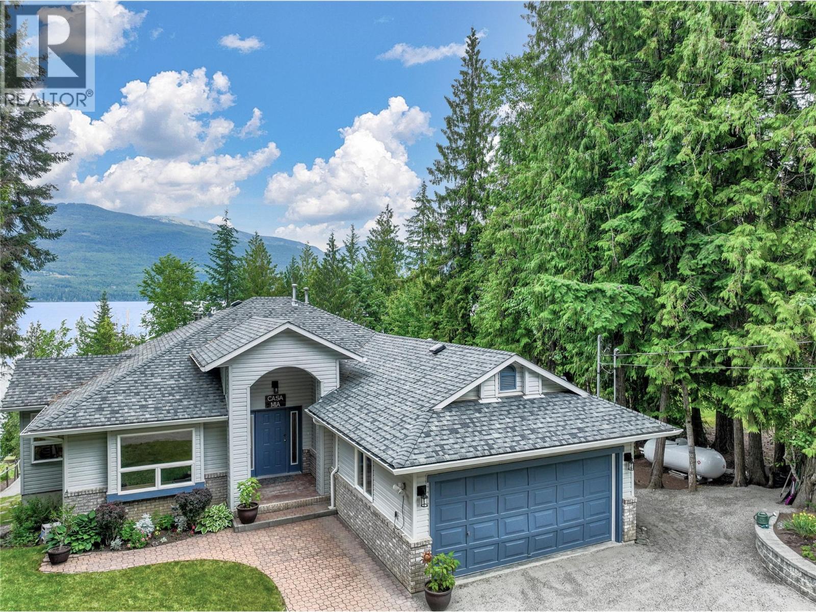 Photo 16 of 4283 Eagle Bay Road, Eagle Bay BC