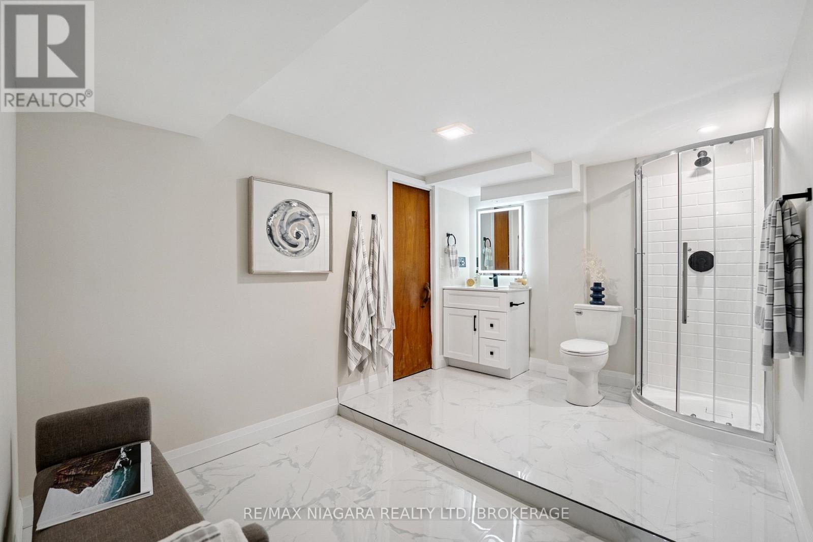 Photo 29 of 21 Brookdale Avenue, St Catharines ON