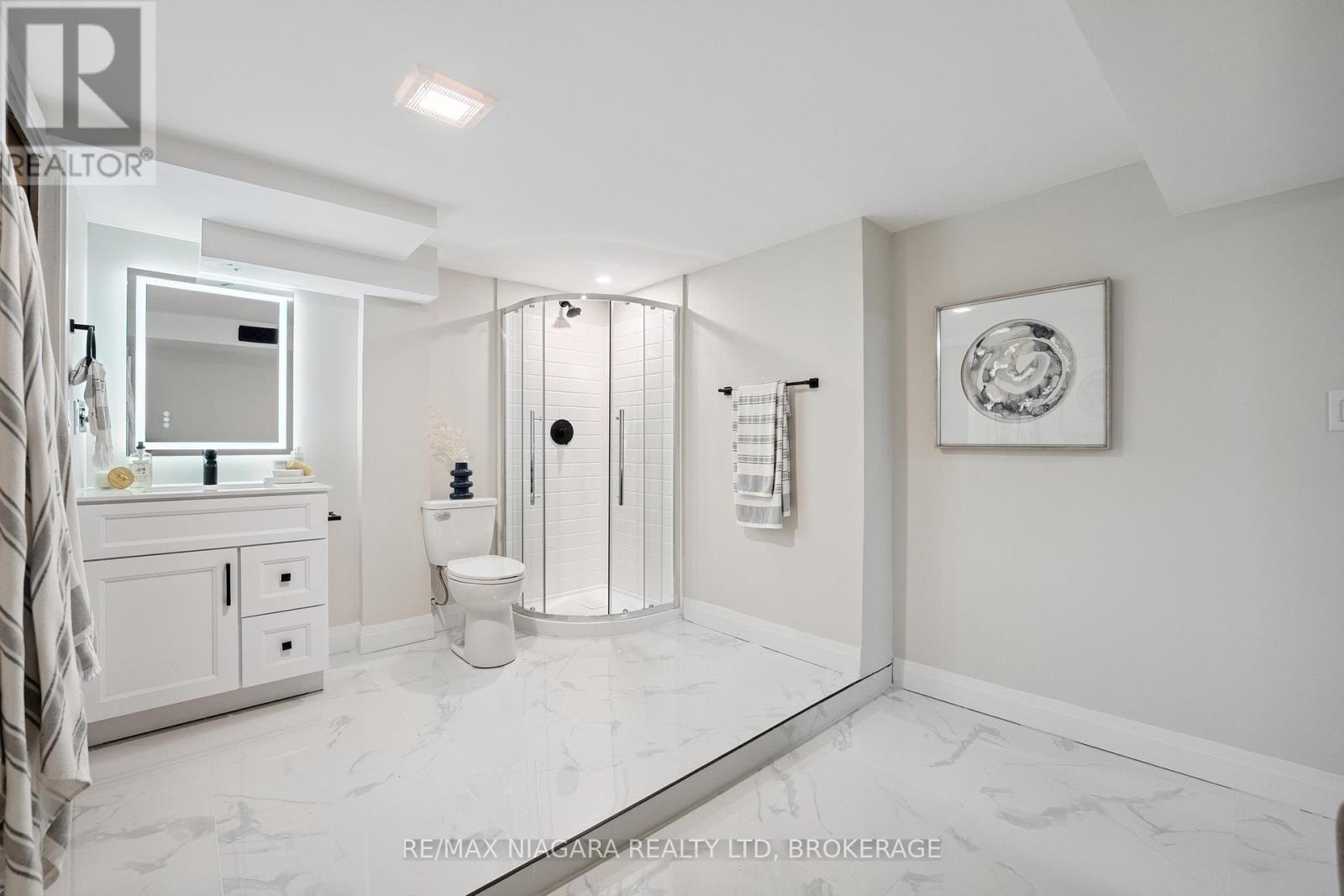 Photo 30 of 21 Brookdale Avenue, St Catharines ON