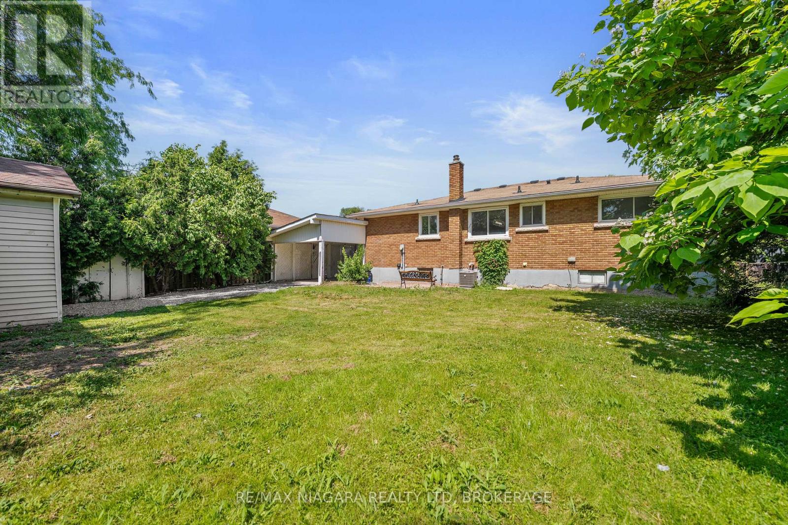 Photo 33 of 21 Brookdale Avenue, St Catharines ON
