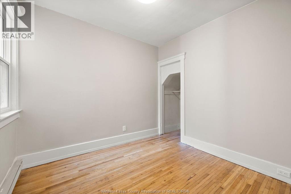 Photo 8 of 1107 Pelissier Street, Windsor ON