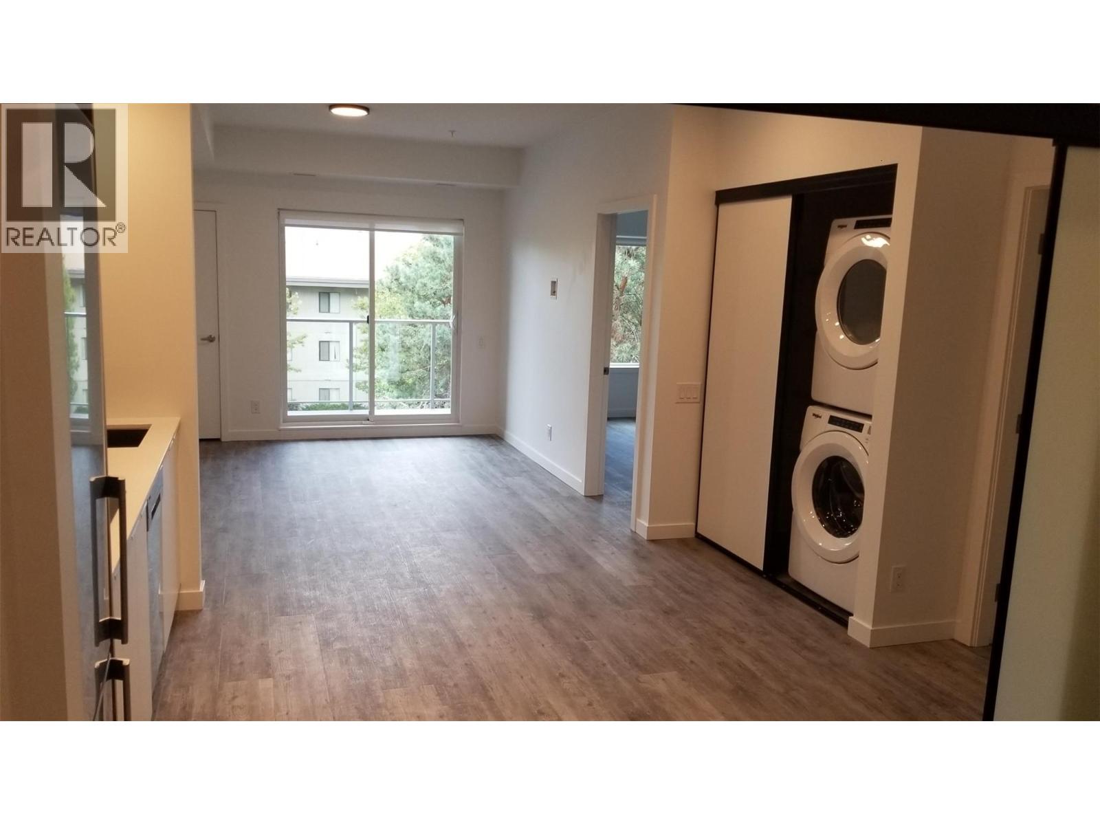 Photo 2 of 1083 Klo Road Unit 305, Kelowna BC