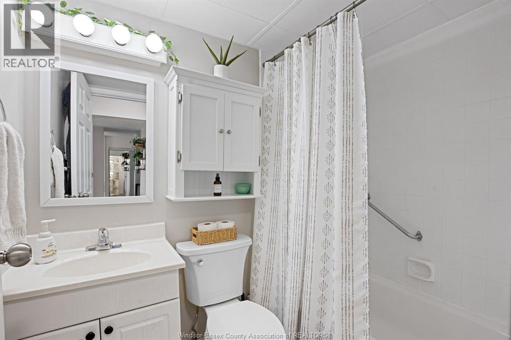 Photo 22 of 120 Pickering Unit 703, Amherstburg ON