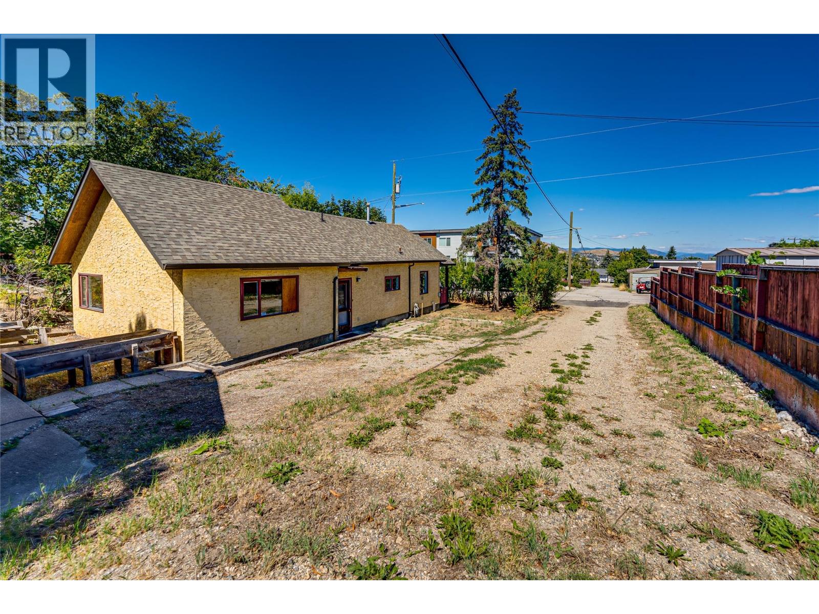 Photo 33 of 3400 A 16 Avenue, Vernon BC