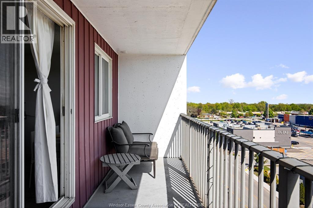 Photo 8 of 120 Pickering Unit 703, Amherstburg ON