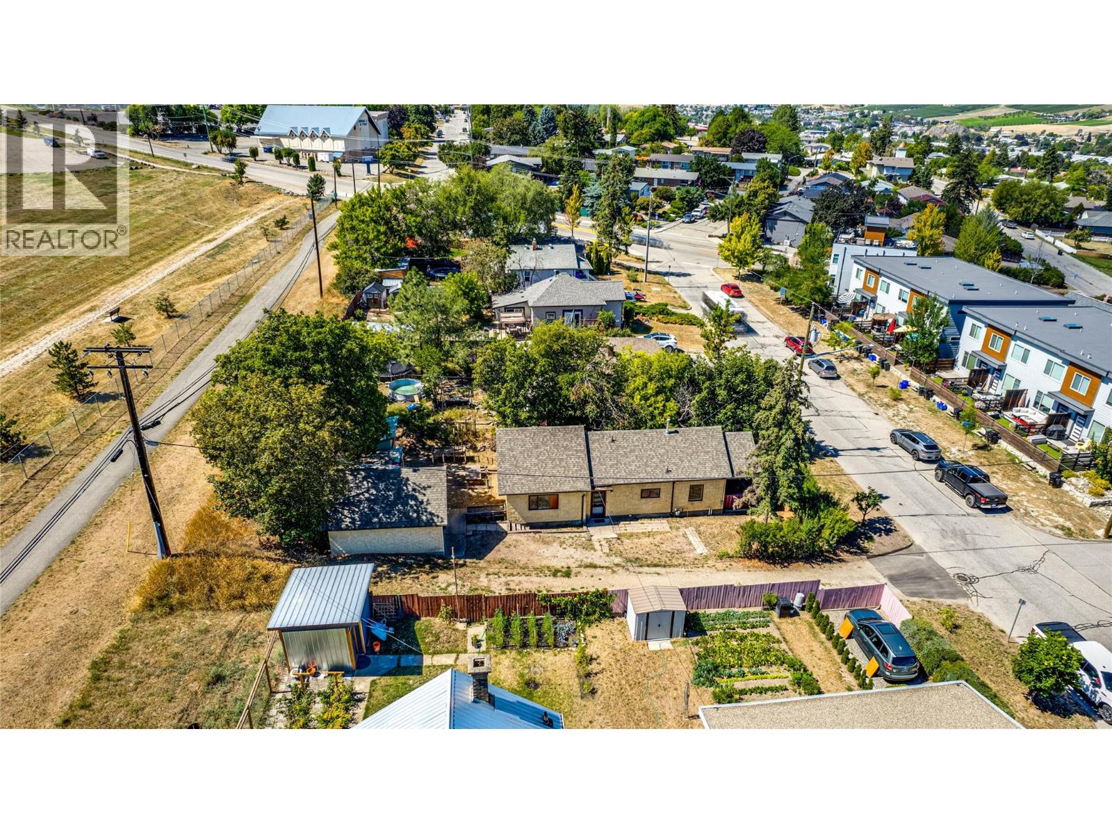 Photo 36 of 3400 A 16 Avenue, Vernon BC