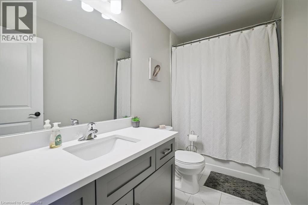 Photo 28 of 81 Beasley Grove, Ancaster ON
