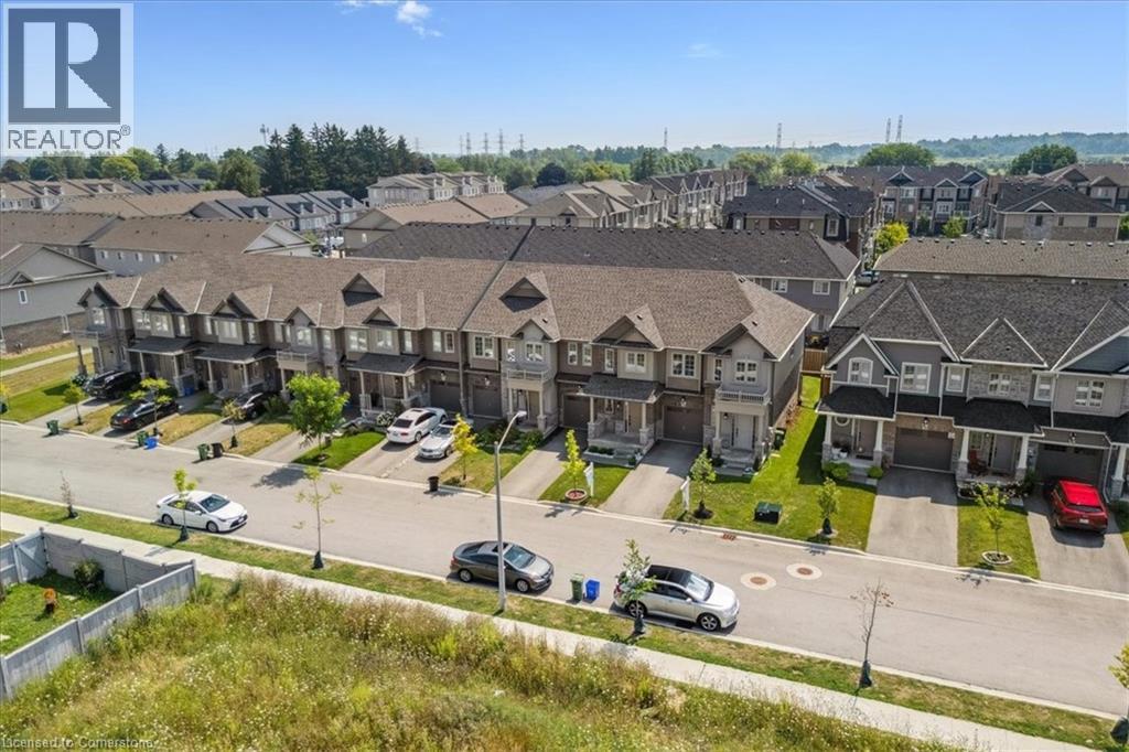 Photo 3 of 81 Beasley Grove, Ancaster ON
