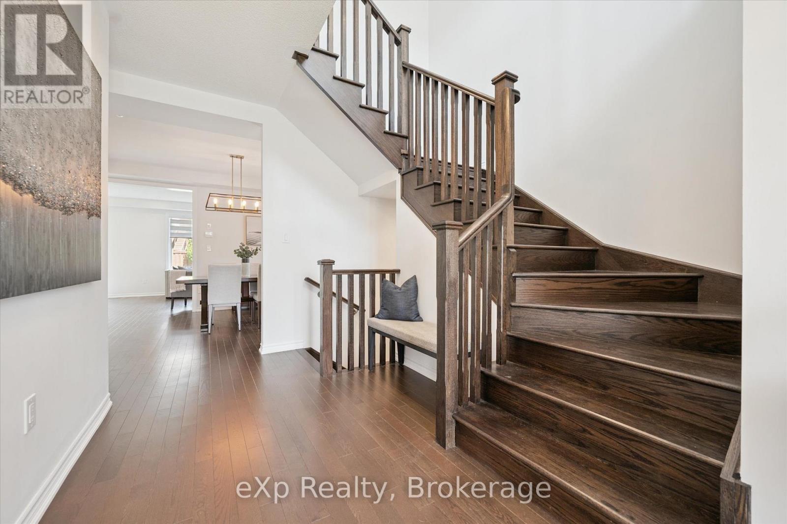 Photo 23 of 50 Elliot Avenue E, Centre Wellington ON