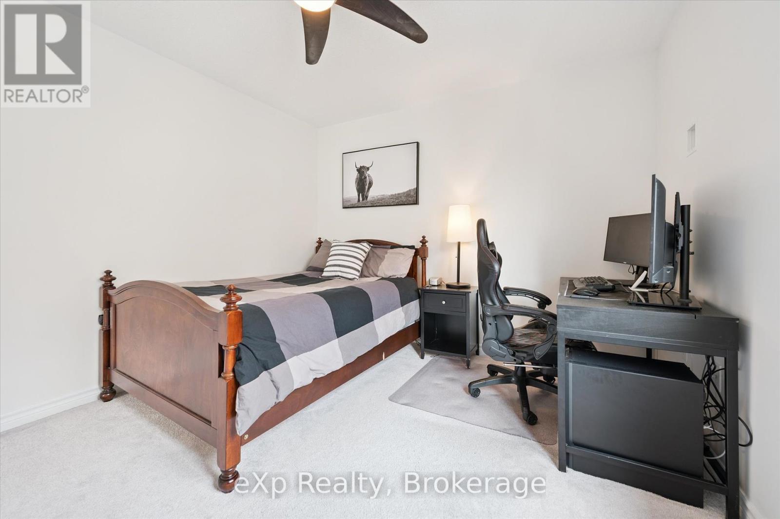 Photo 26 of 50 Elliot Avenue E, Centre Wellington ON