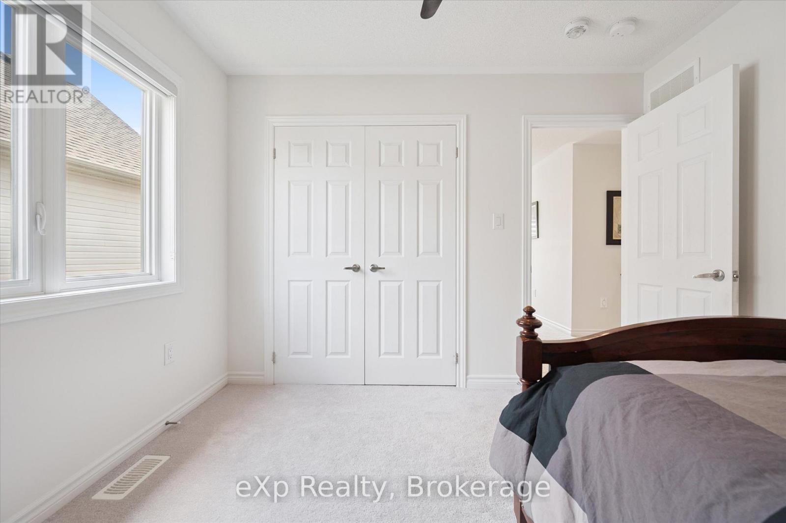 Photo 27 of 50 Elliot Avenue E, Centre Wellington ON