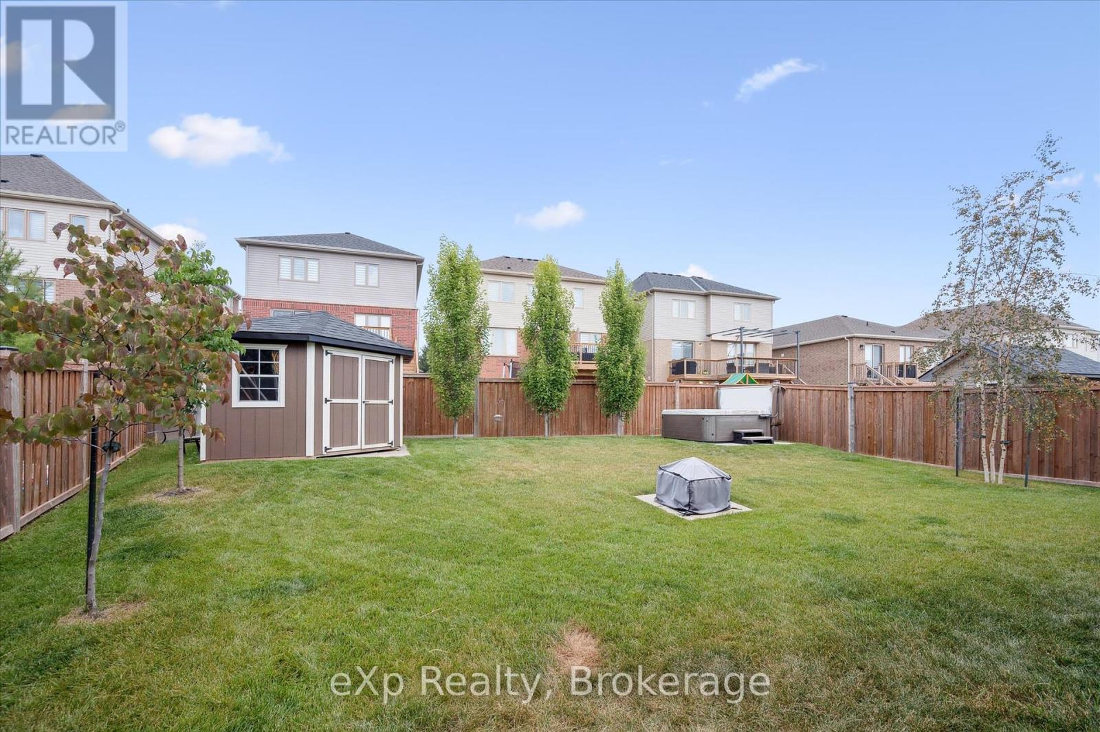 Photo 41 of 50 Elliot Avenue E, Centre Wellington ON