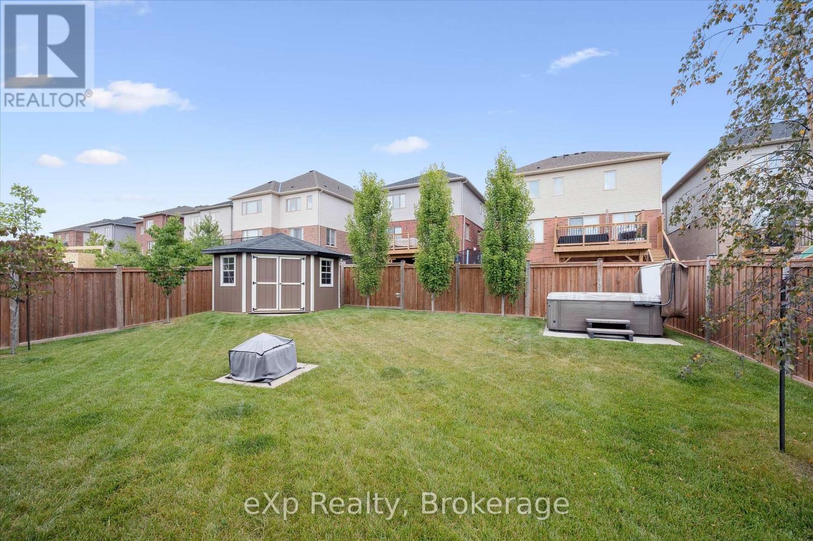 Photo 42 of 50 Elliot Avenue E, Centre Wellington ON