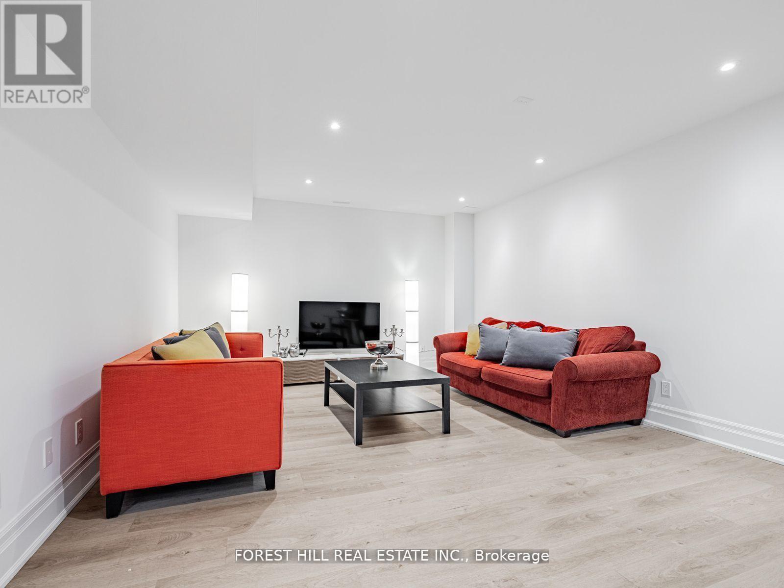 Photo 36 of 331 Connaught Avenue, Toronto ON