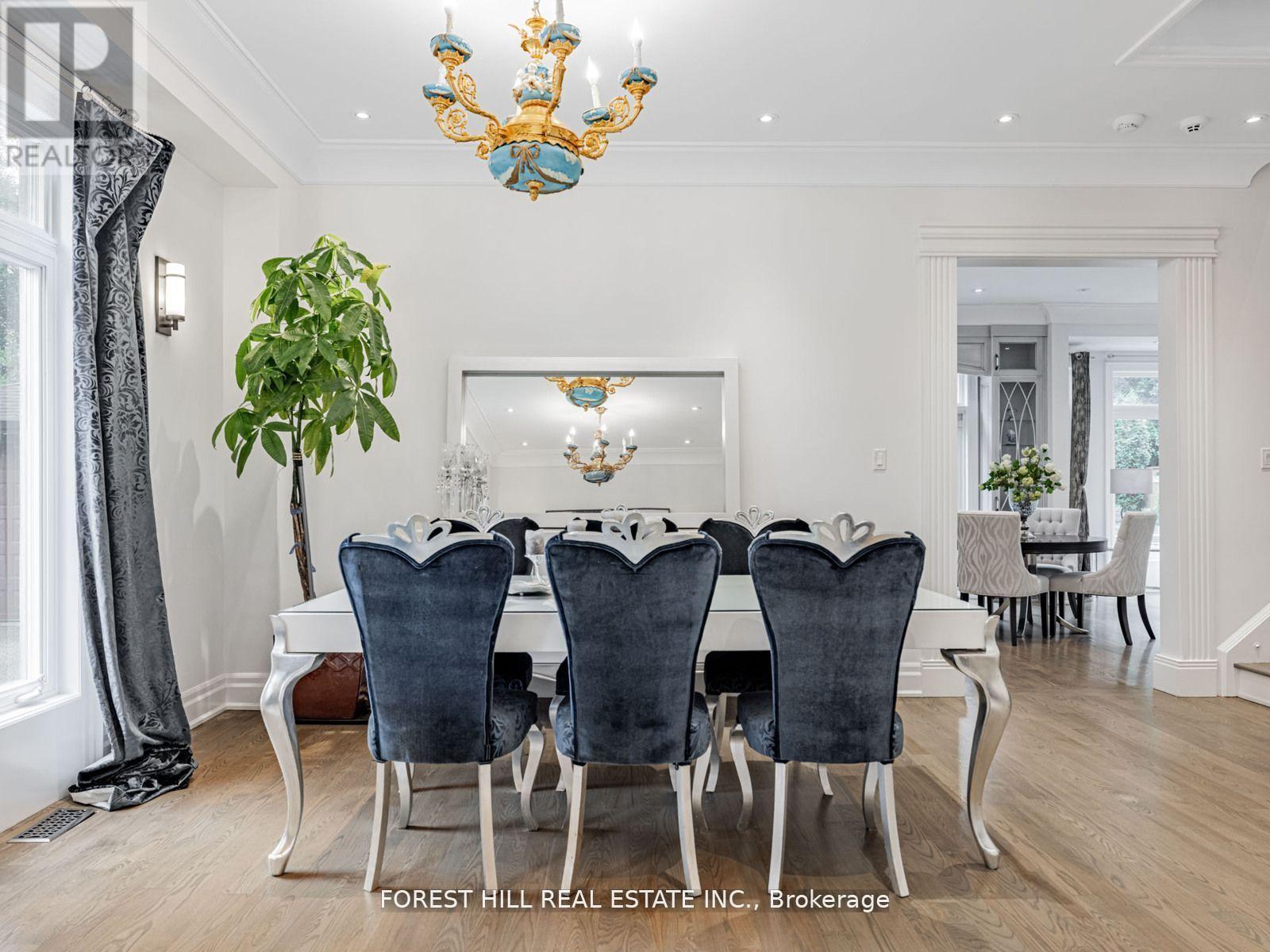 Photo 6 of 331 Connaught Avenue, Toronto ON