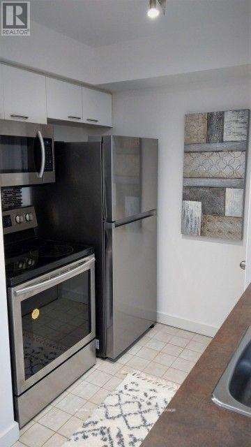 Photo 11 of 1011 255 Richmond Street E, Toronto ON