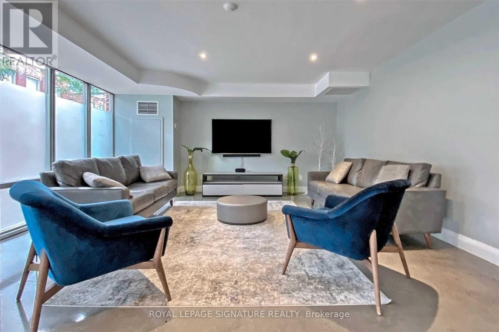 Photo 17 of 1011 255 Richmond Street E, Toronto ON