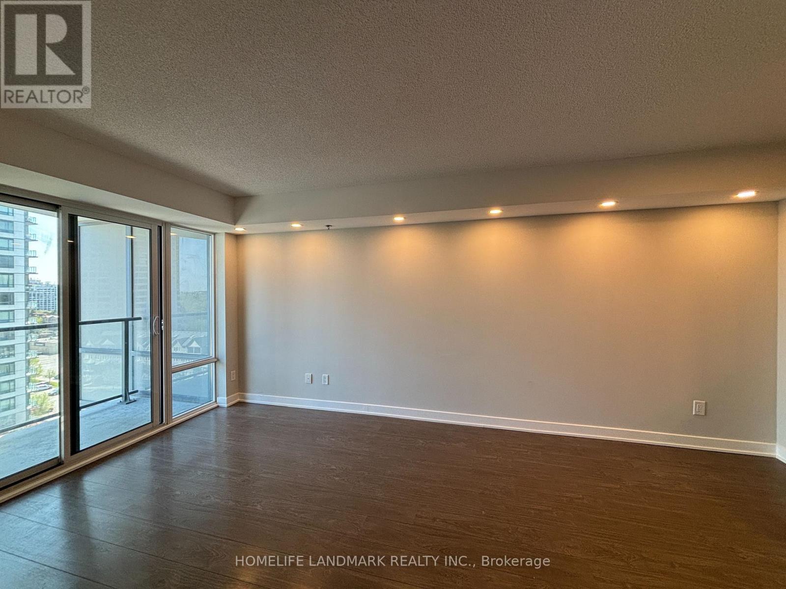 Photo 11 of 1014 185 Bonis Avenue, Toronto ON