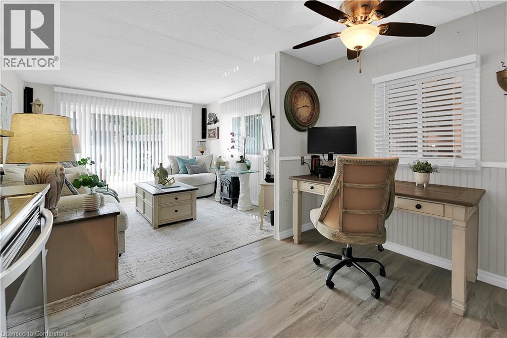 Photo 5 of 4595 Martha Lane, Beamsville ON