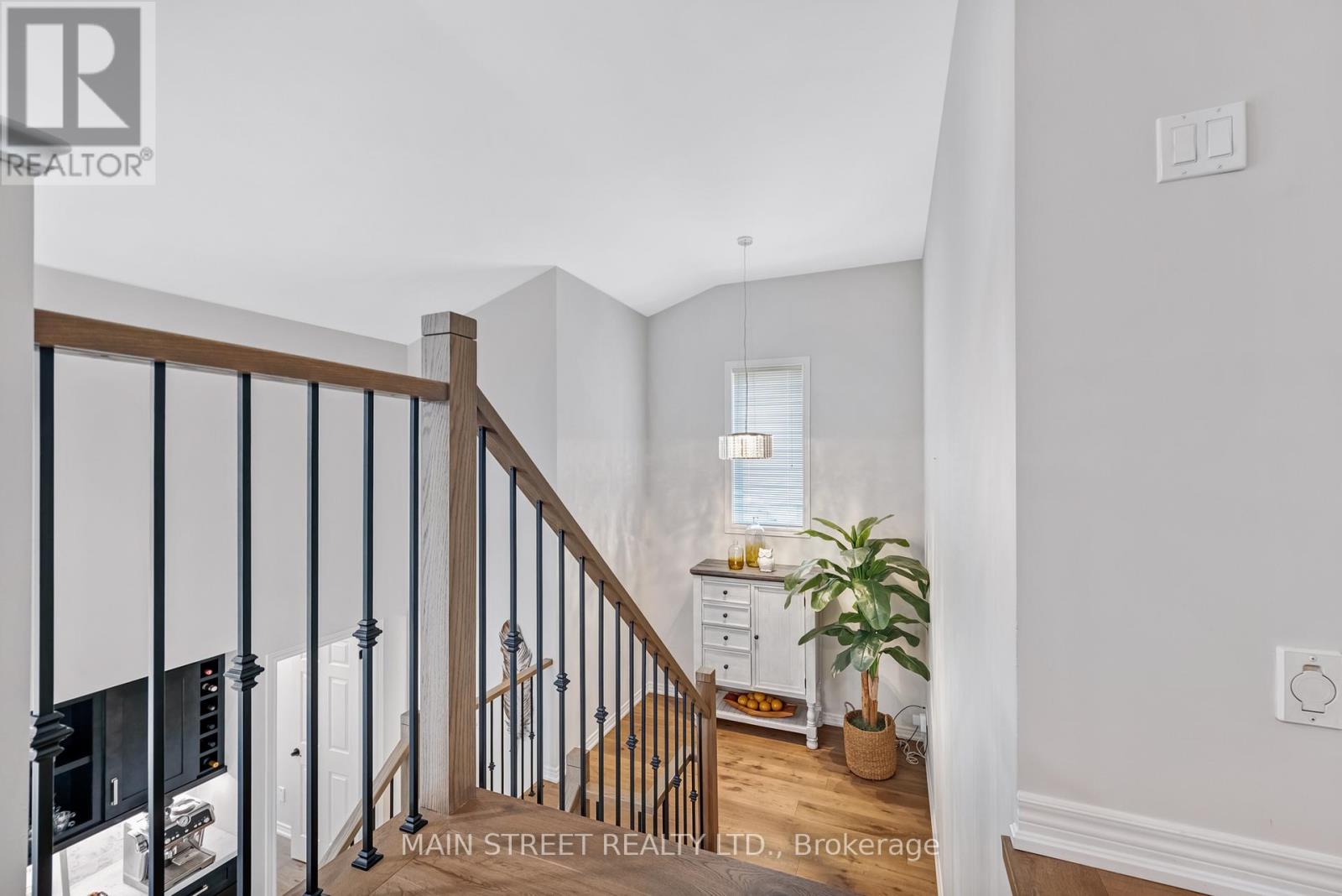 Photo 22 of 40 Via Amici, New Tecumseth ON