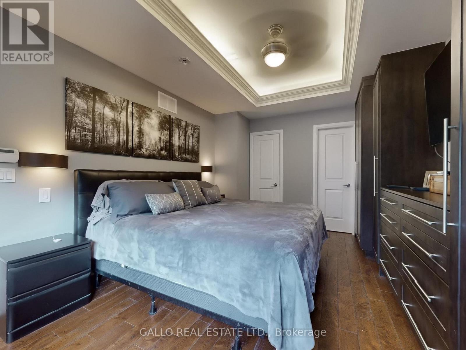 Photo 20 of 45 Timbermill Crescent, Markham ON