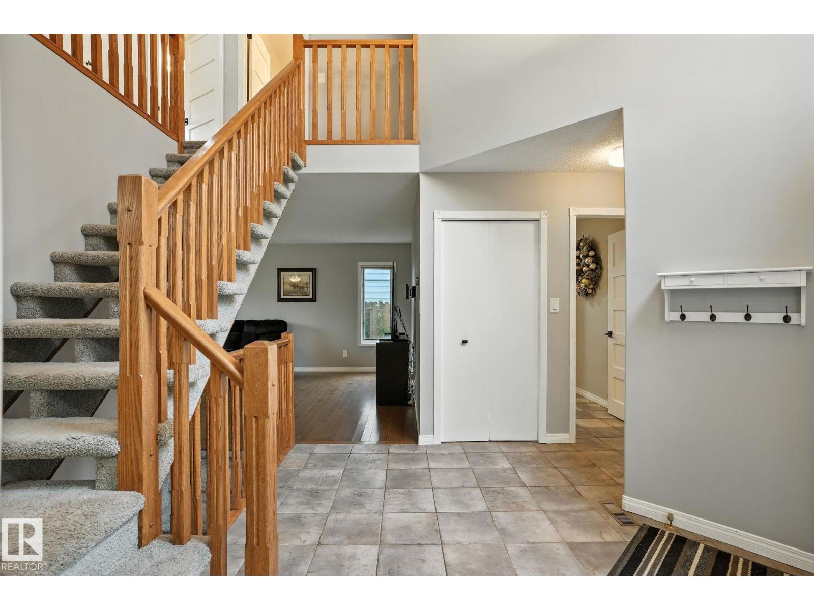 Photo 5 of 77 Princeton Cr, St Albert AB