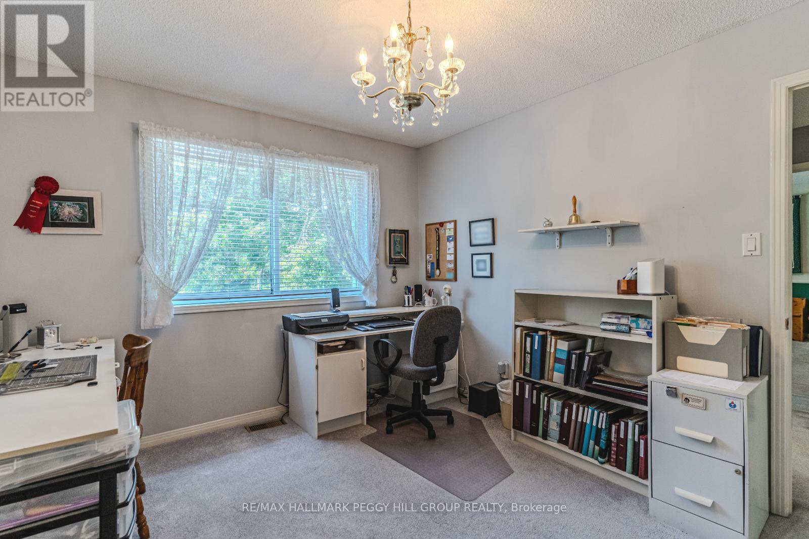 Photo 13 of 39 Grandview Crescent, Oromedonte ON