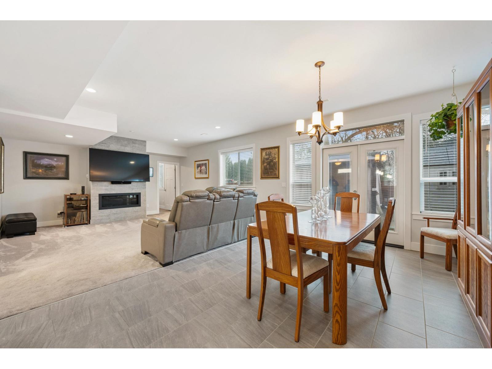 Photo 6 of 4 33973 Hazelwood Avenue, Abbotsford BC