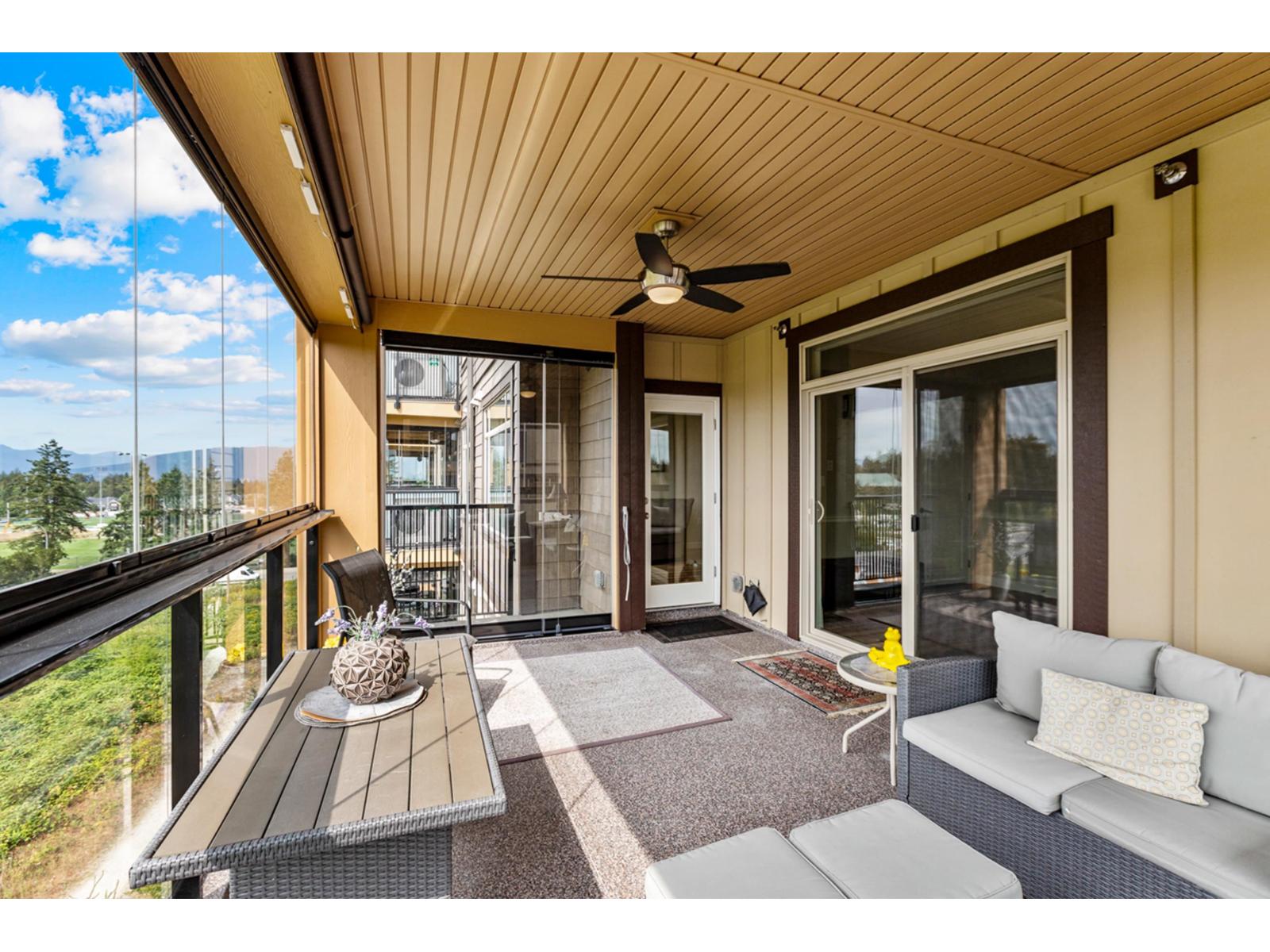 Photo 12 of 527 A 8157 207 Street, Langley BC