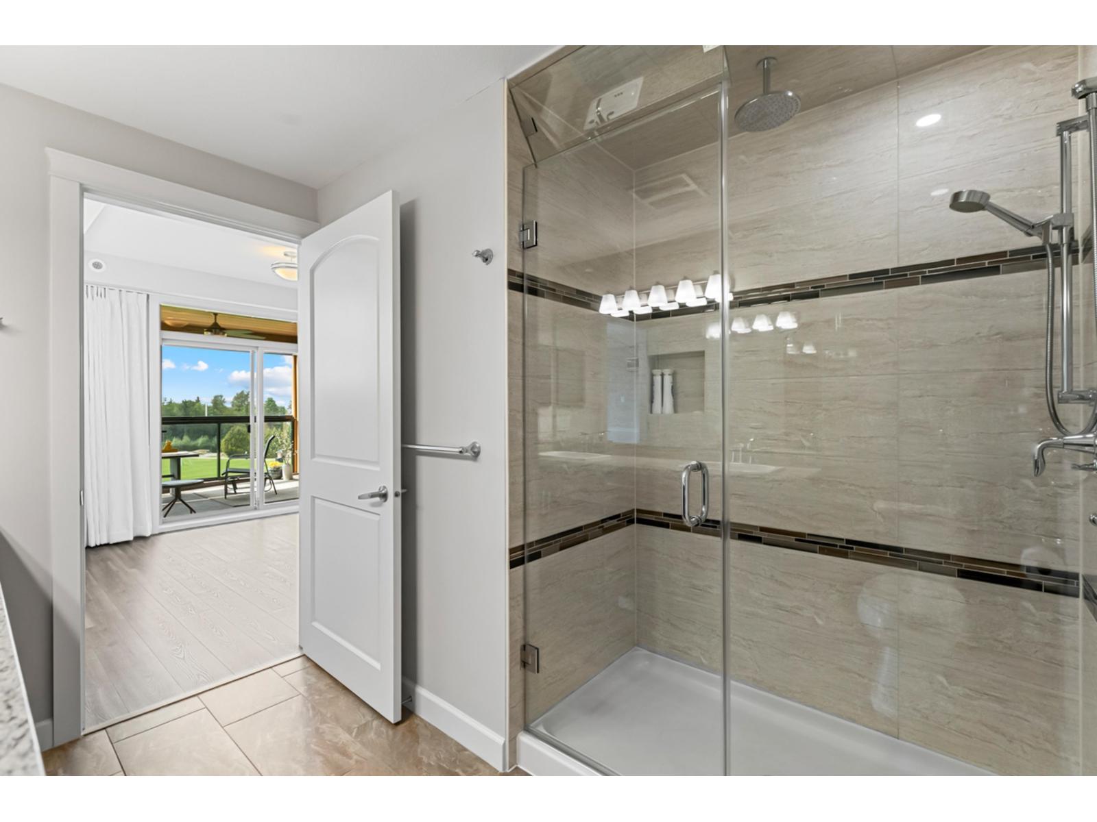 Photo 36 of 527 A 8157 207 Street, Langley BC