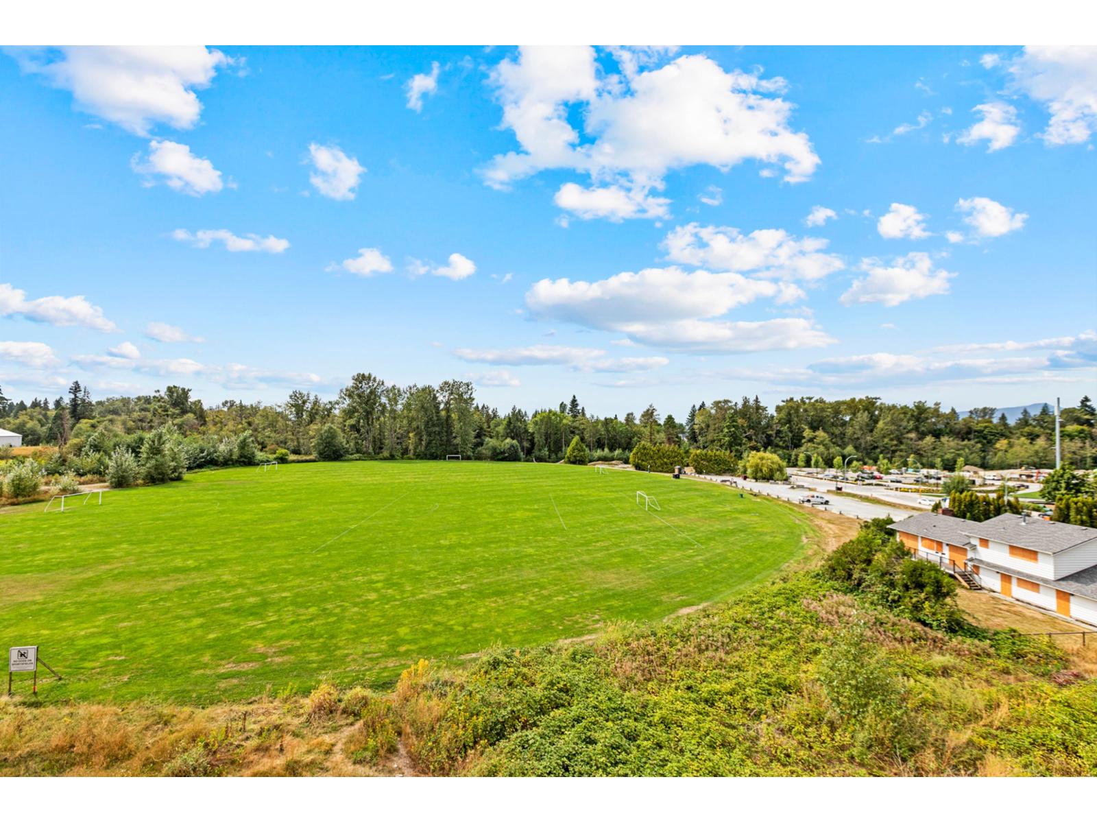Photo 20 of 527 A 8157 207 Street, Langley BC