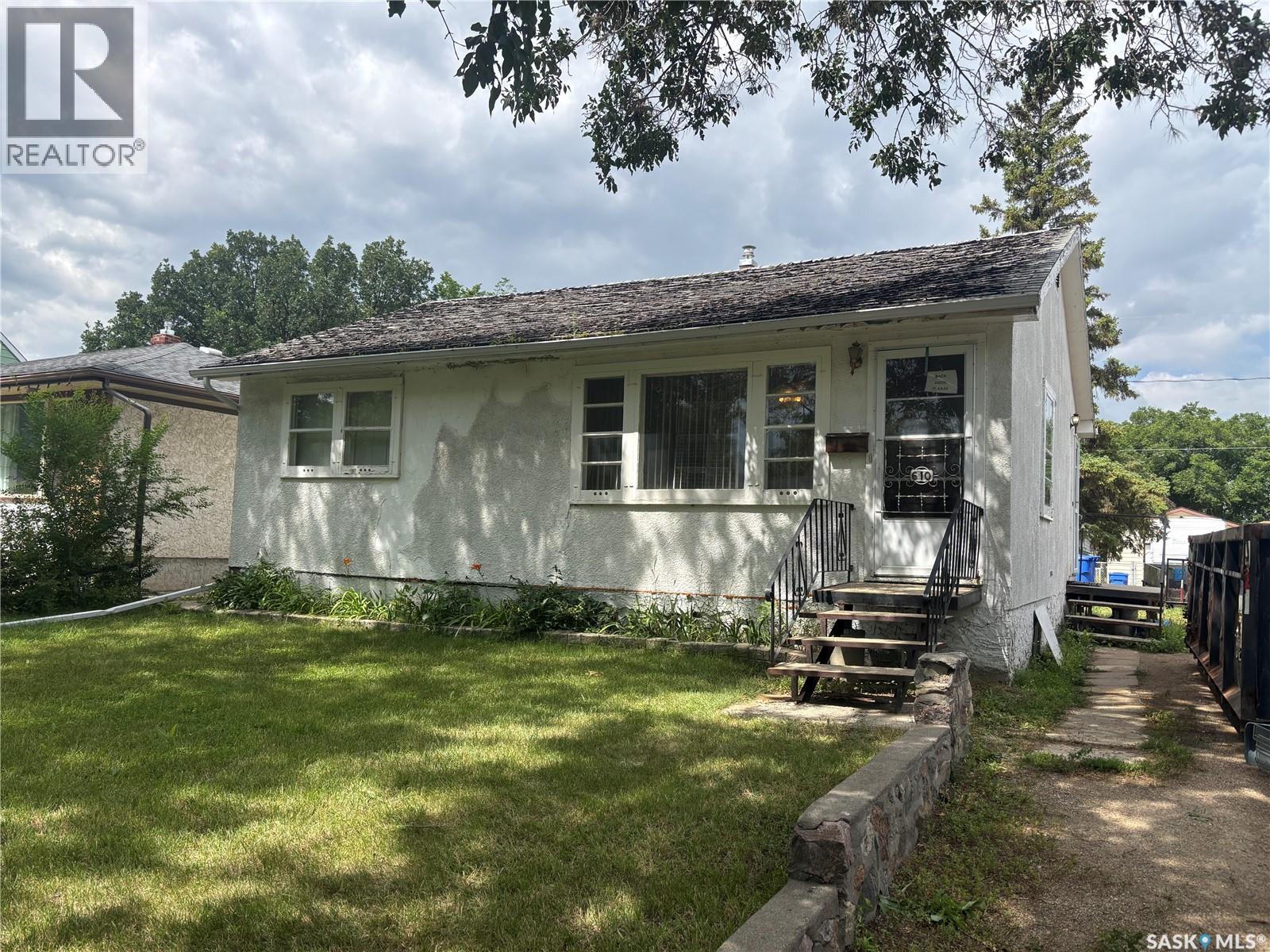 Photo 12 of 610 Mullin Avenue E, Regina SK
