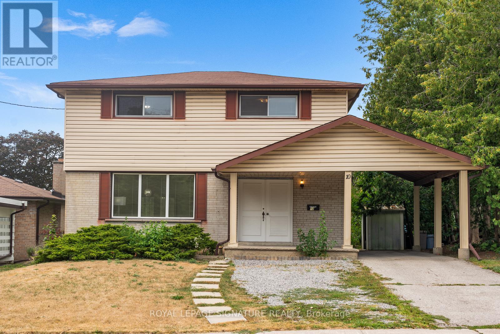 Photo 4 of Main Upper Level 10 Rochelle Crescent, Toronto ON