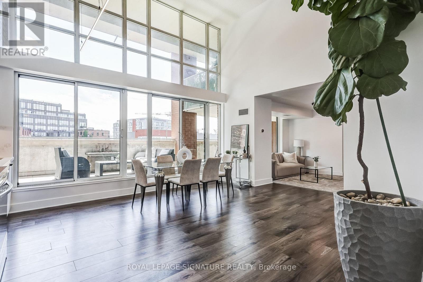 Photo 2 of 210 125 Western Battery Road, Toronto ON