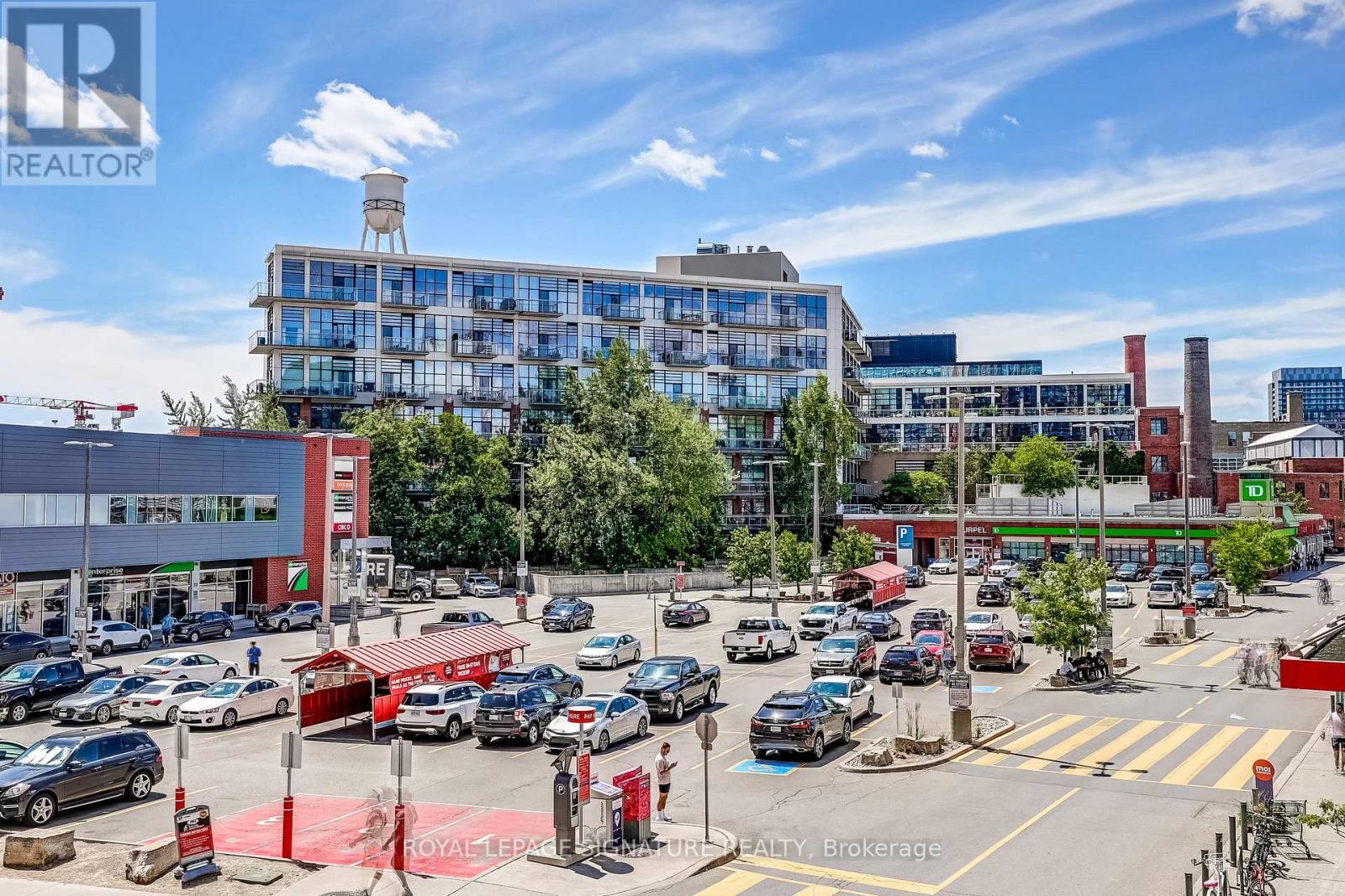 Photo 32 of 210 125 Western Battery Road, Toronto ON