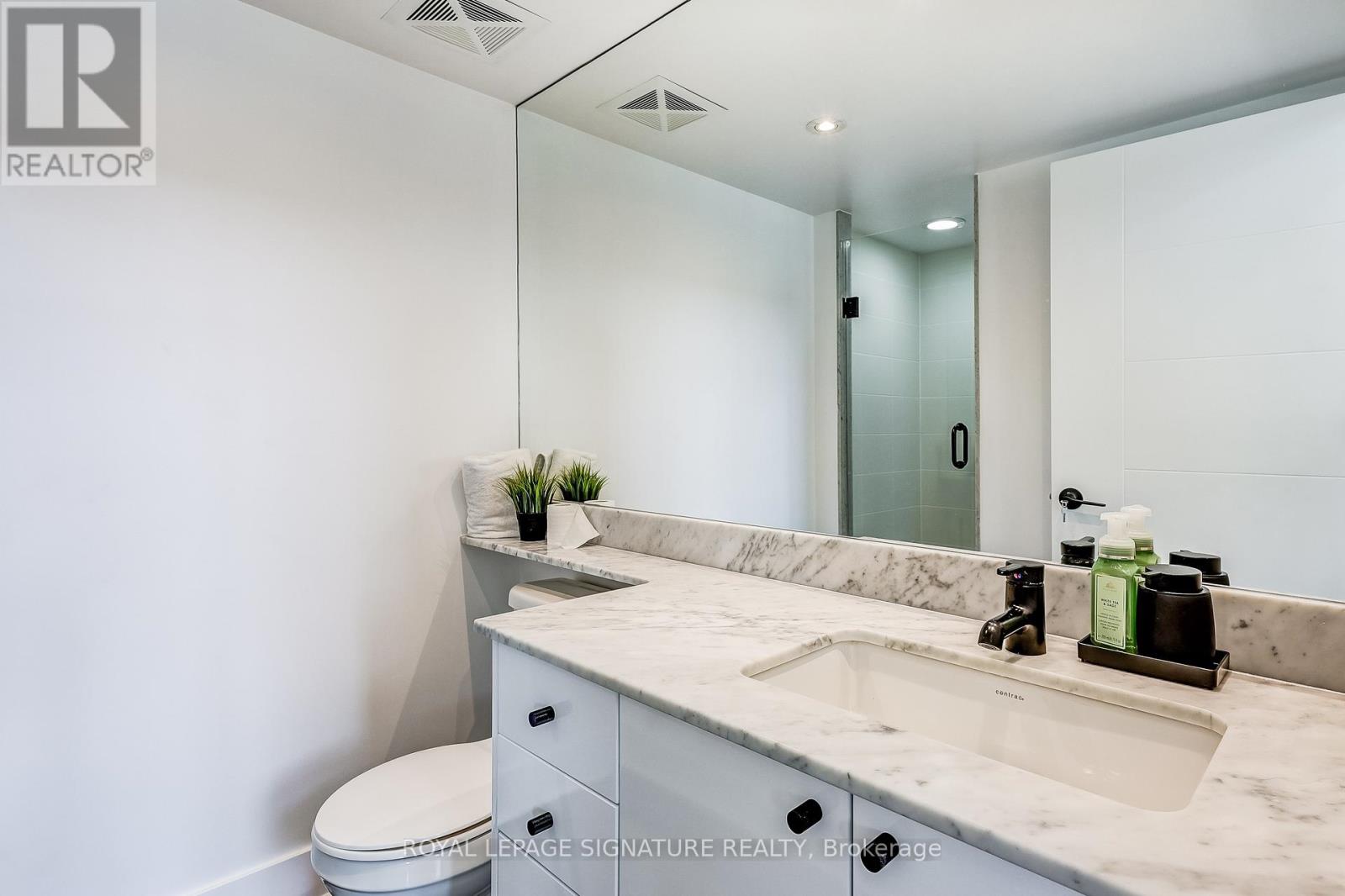 Photo 9 of 210 125 Western Battery Road, Toronto ON