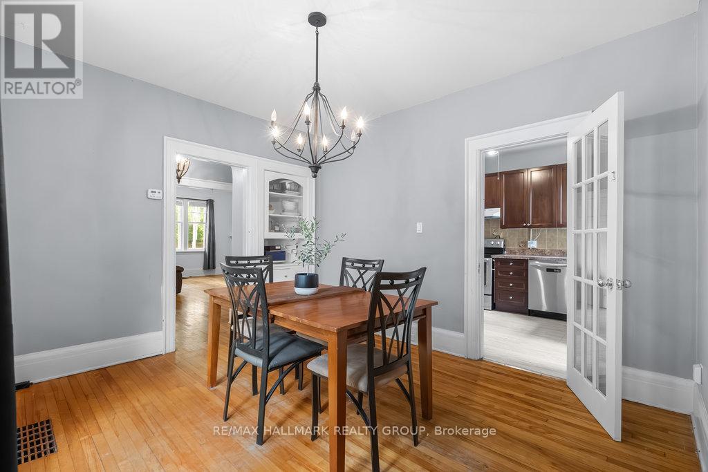 Photo 39 of 386 388 First Avenue, Ottawa ON