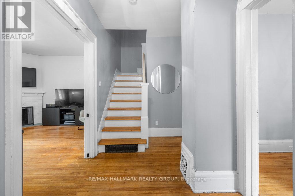 Photo 42 of 386 388 First Avenue, Ottawa ON