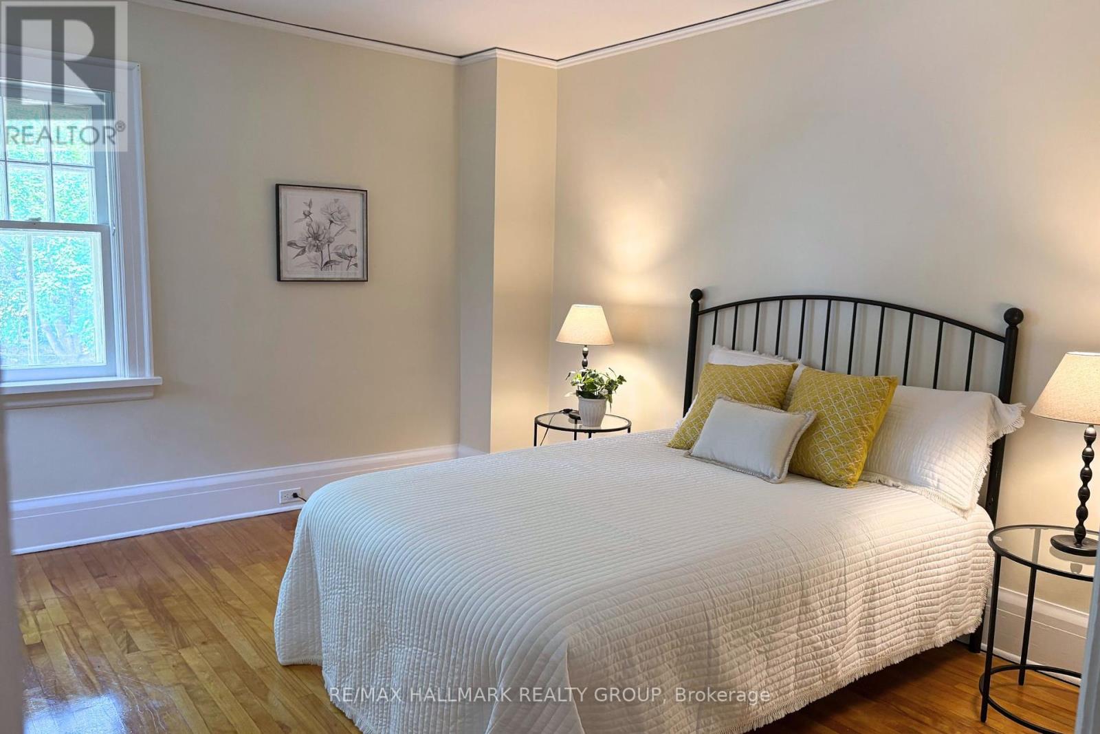 Photo 45 of 386 388 First Avenue, Ottawa ON