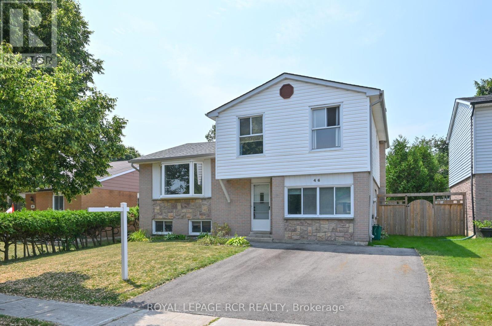 Photo 1 of 46 Cambridge Avenue, Orangeville ON