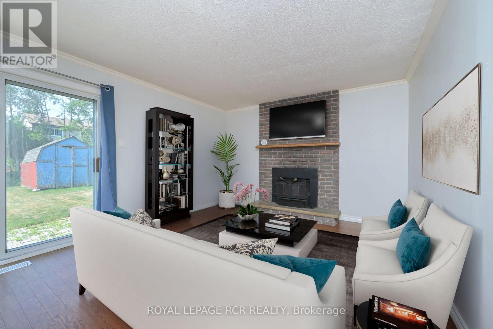 Photo 13 of 46 Cambridge Avenue, Orangeville ON